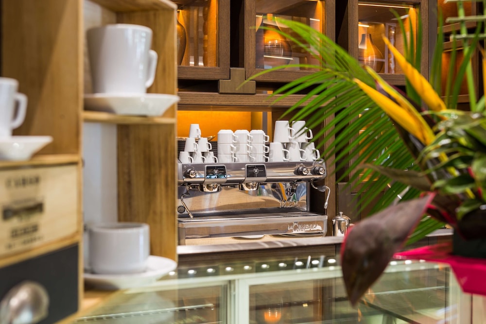 Radisson Collection Hotel Bamako (ex Sheraton Bamako) 10/70