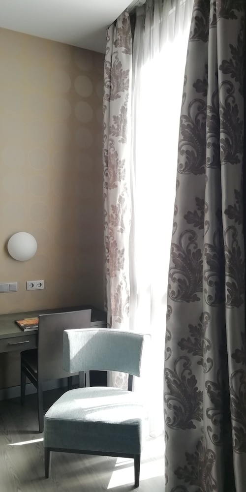 Hotel Ciudad de Ponferrada 14/72