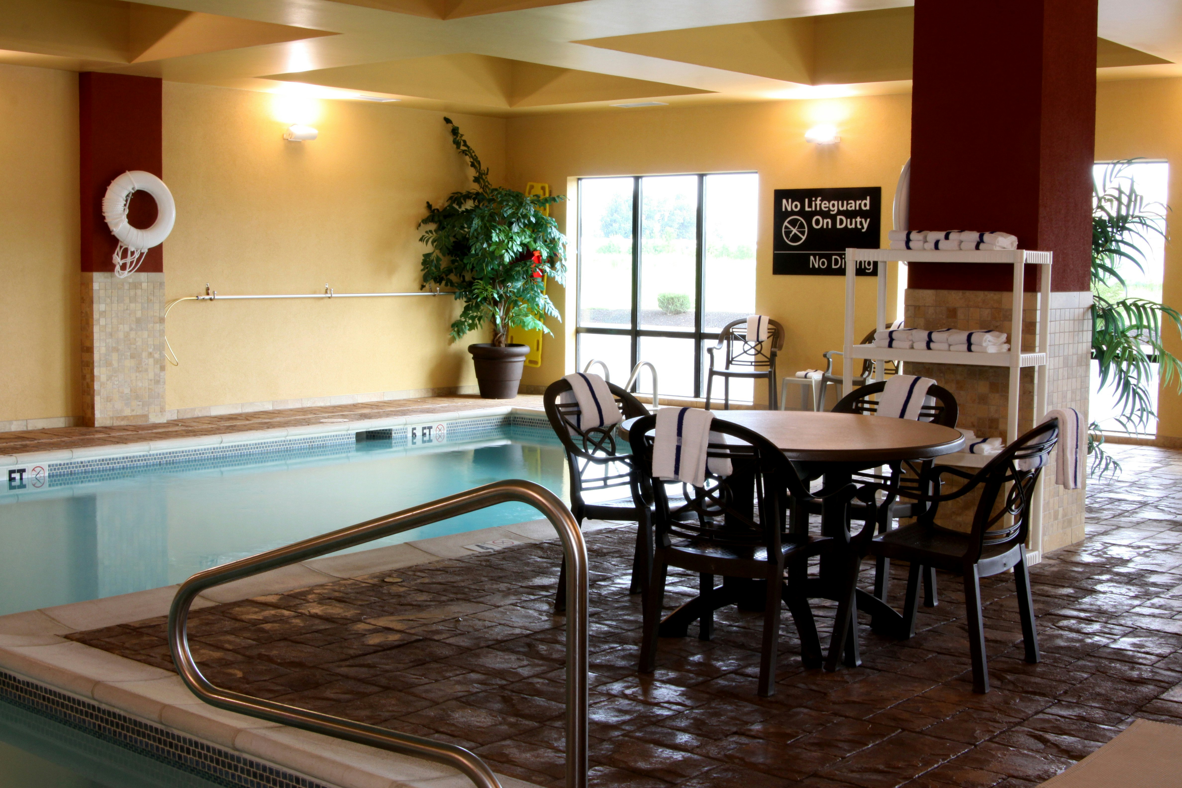 Hampton Inn Suites Paducah 30/55
