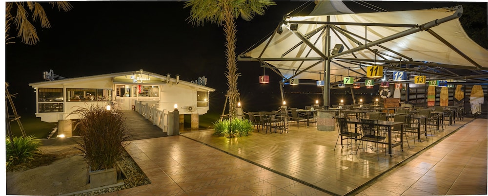 The Loft Seaside Sriracha Hotel 67/68