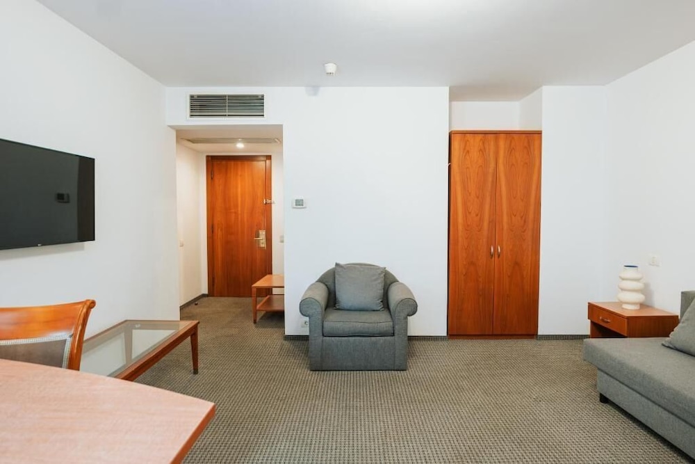 Duke Romana 46/67