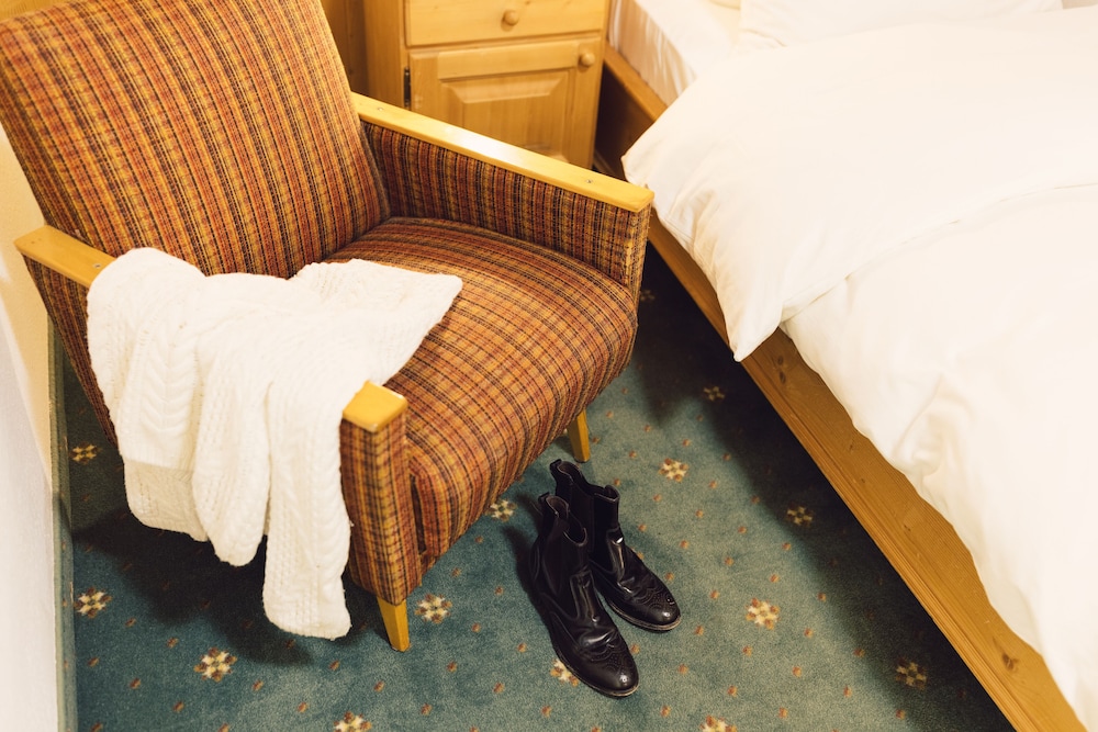 Parkhotel Schachen 33/49
