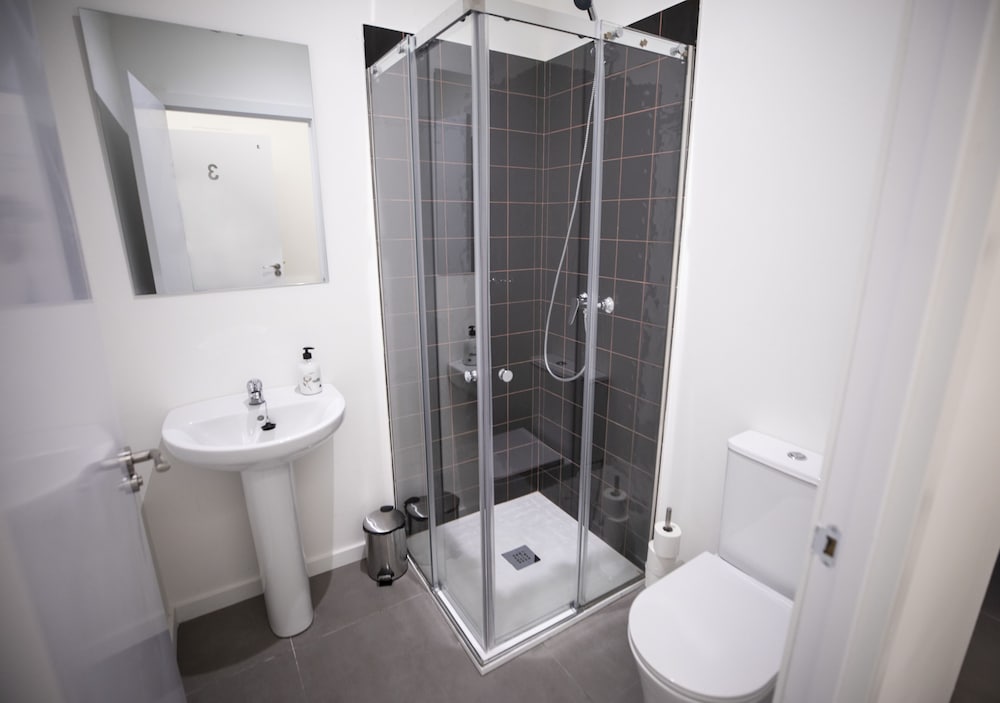 MIXED DORM, 10 BEDS, PRIVATE BATHROOM