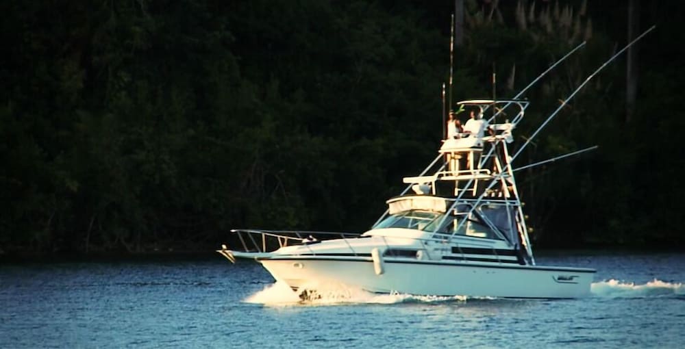 Frenchmans Cove 22/72