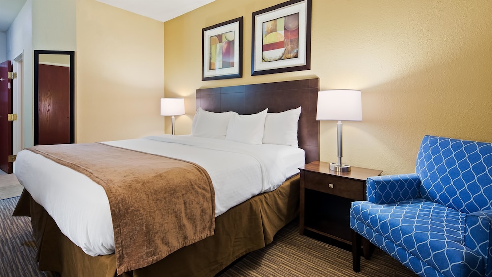 Best Western Port Huron Blue Water Bridge 12/31