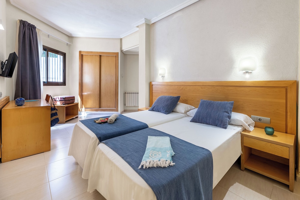 Hotel Vibra S Estanyol 23/55