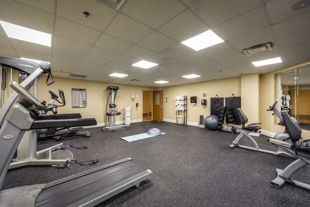 Monte Carlo Inns And Suites Downtown Markham 50/68