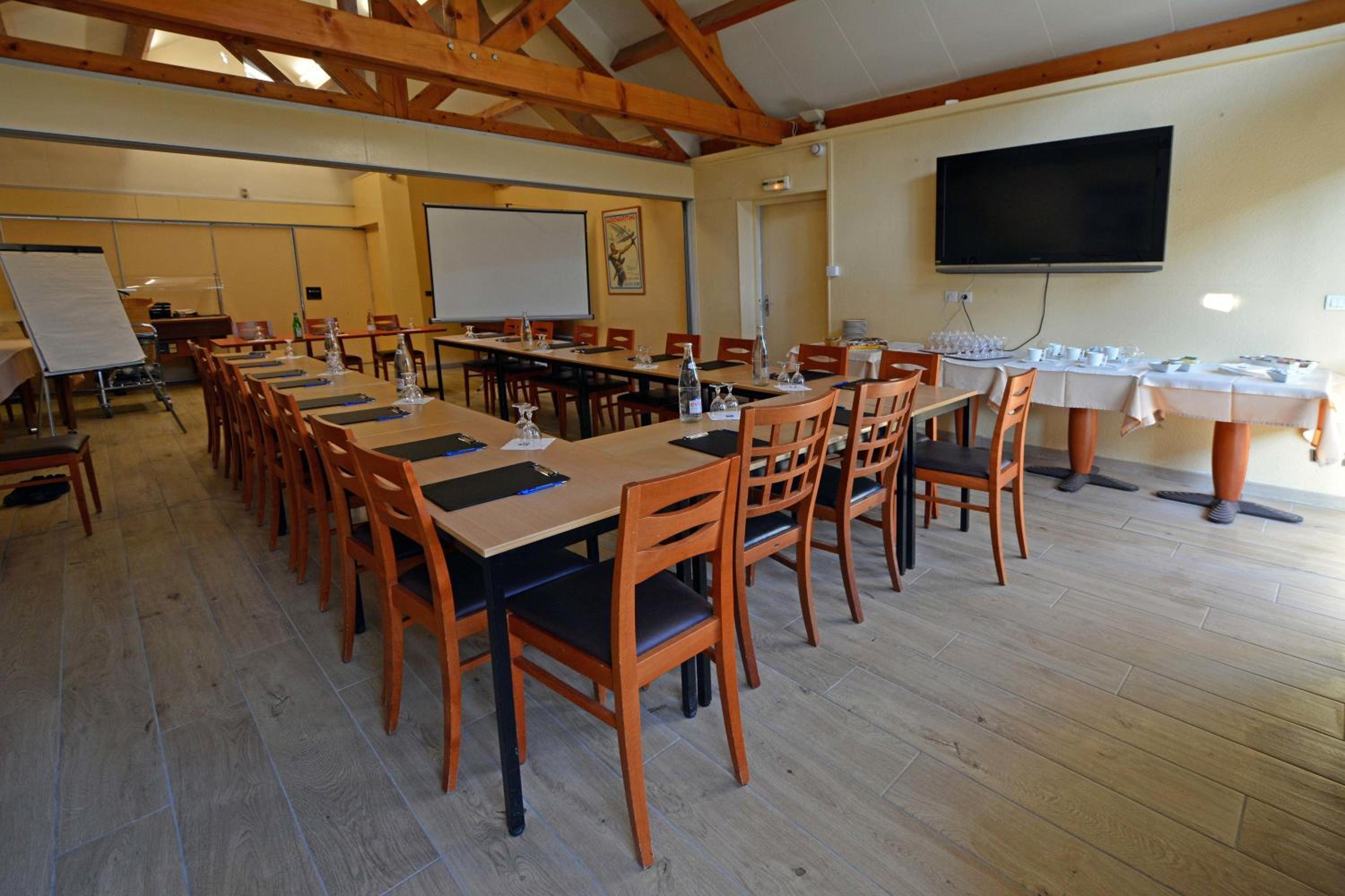 Logis Hotel des Lacs 36/50