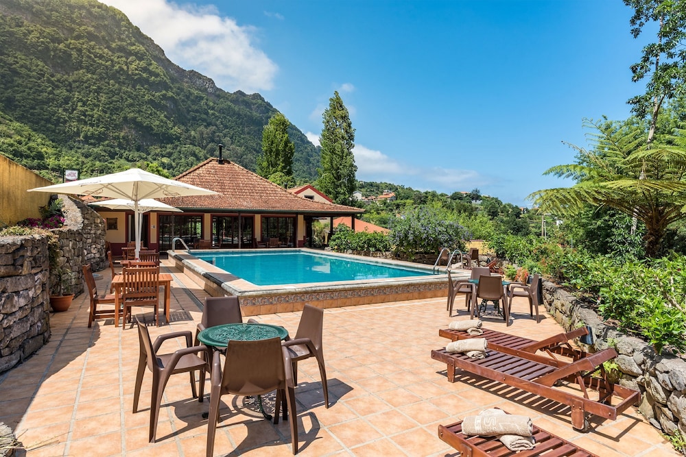 Pestana Quinta Do Arco in Santana
