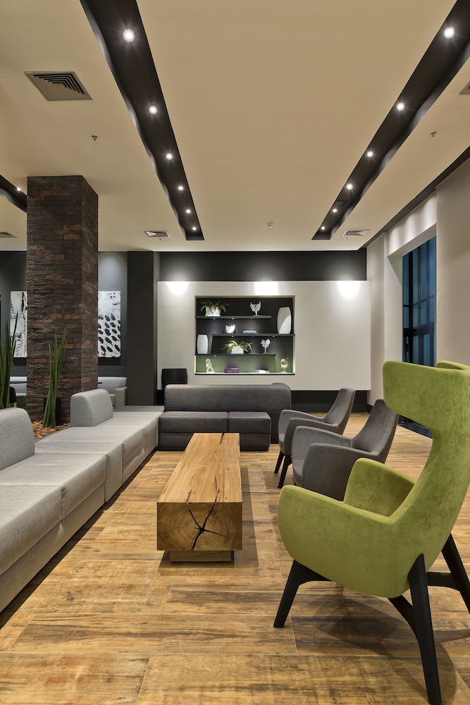 Melia Ibirapuera 60/77