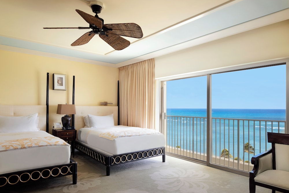 1 BEDROOM, SUITE, OCEAN FRONT