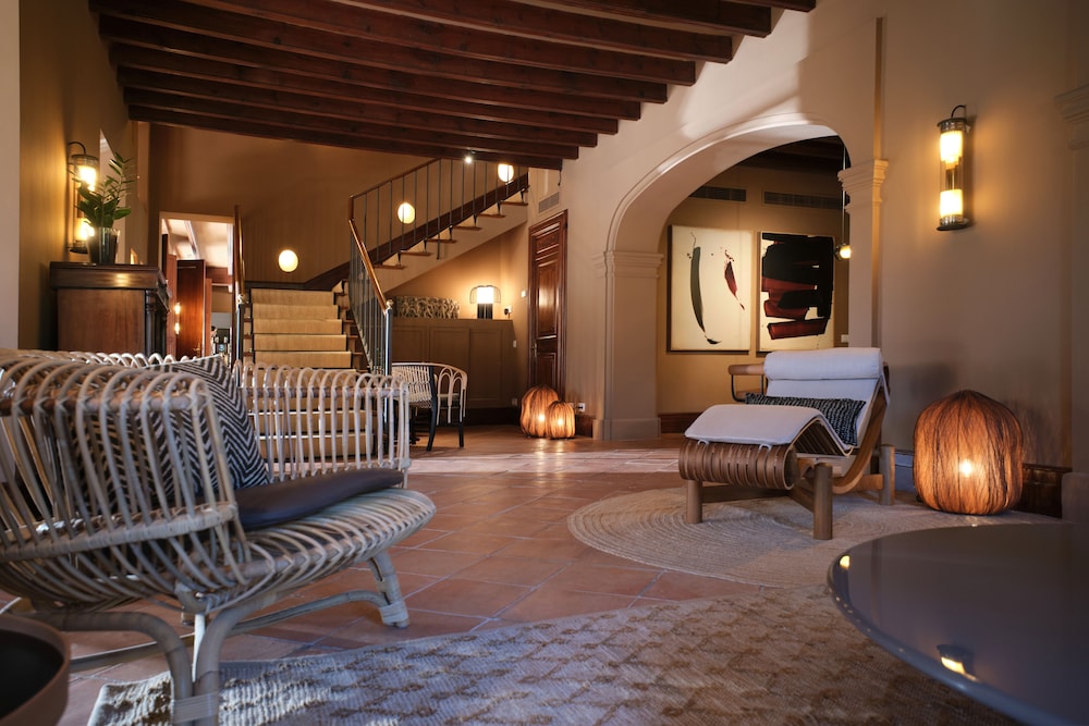 Valldemossa Hotel Restaurant 30/52