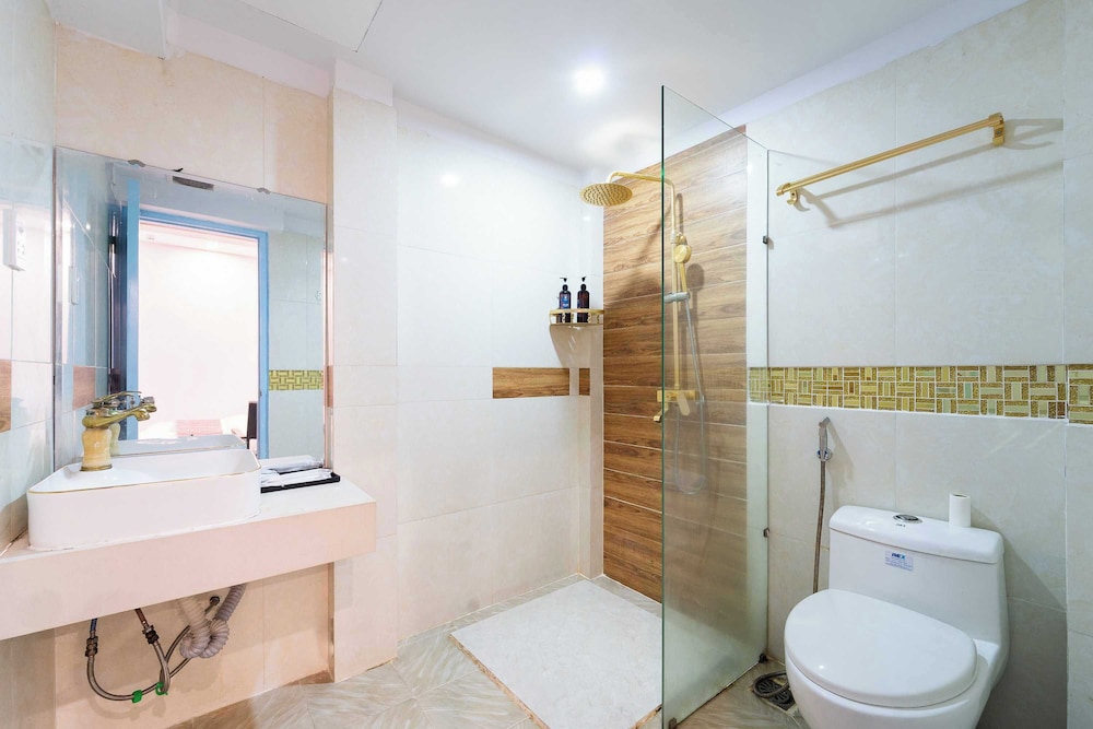 Collection O District Tan Binh Near Airport Formerly Joy Inn 25/28