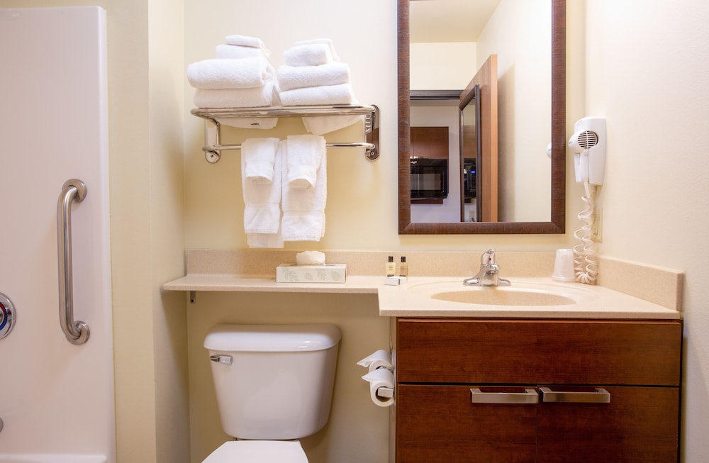 My Place Hotel Bismarck Nd 18/39