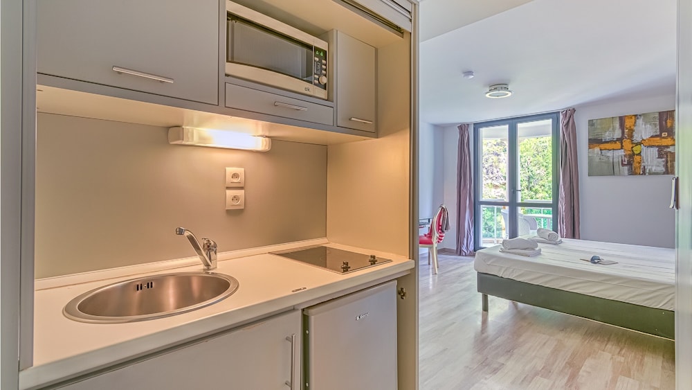 Residence Adriana 61/69