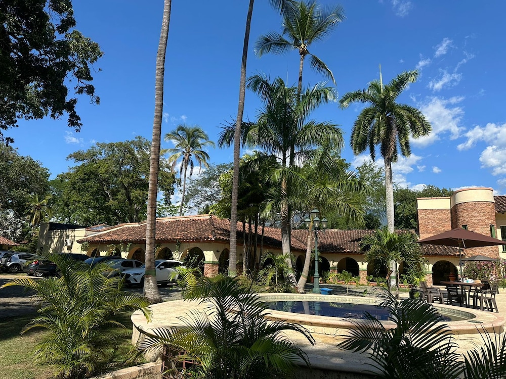Finca Hotel Guadalupe 50/58