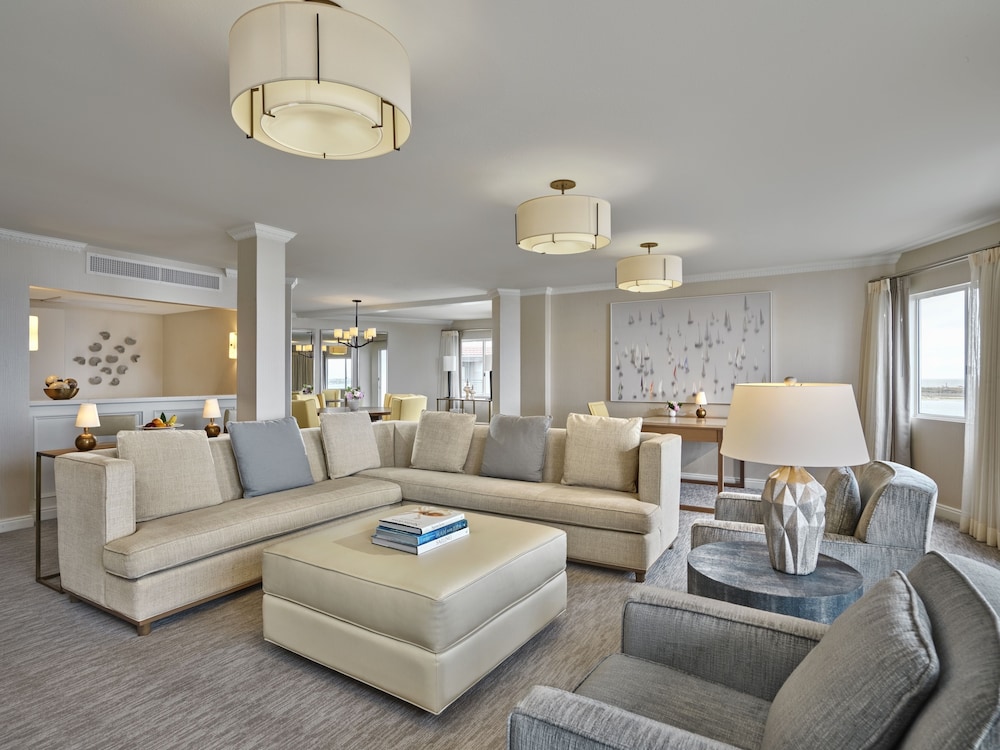 Loews Coronado Bay Resort 52/80