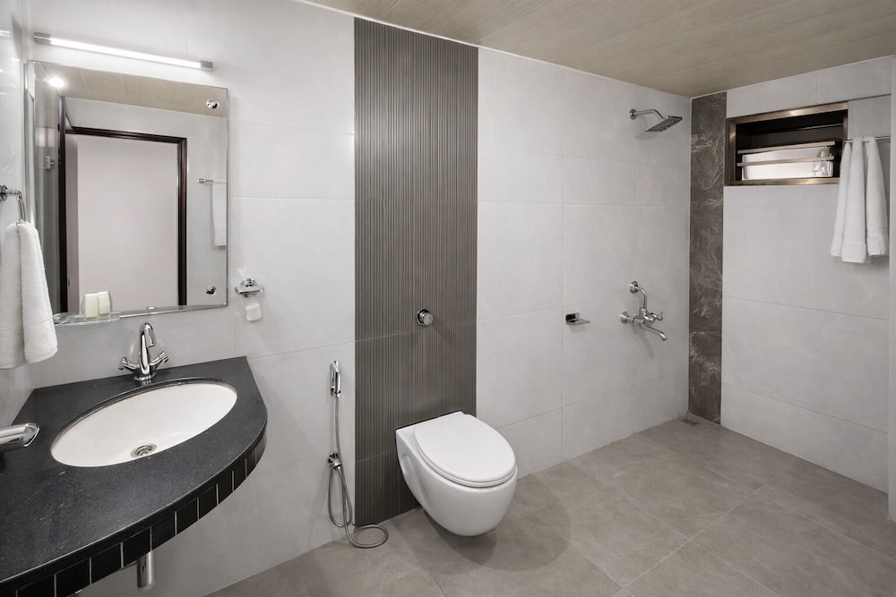 ASHOKA HOTEL 52/55