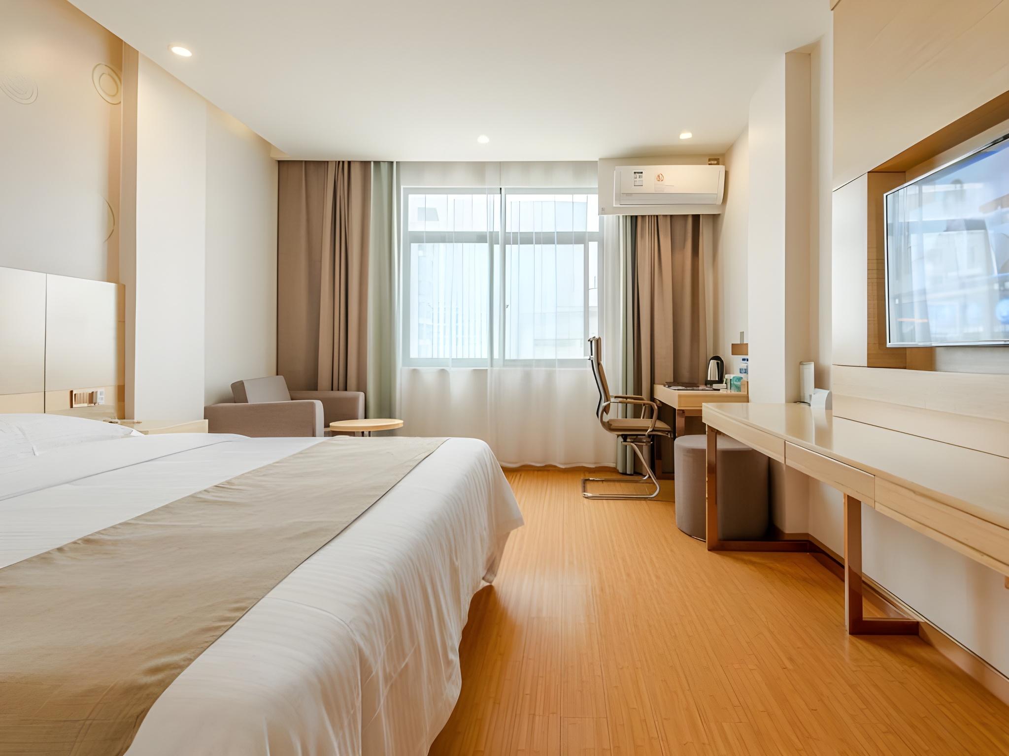 Room at GREENTREE INN LIUAN HUOSHAN COUNTY YINGJIA AVENUE HOTEL, LUAN