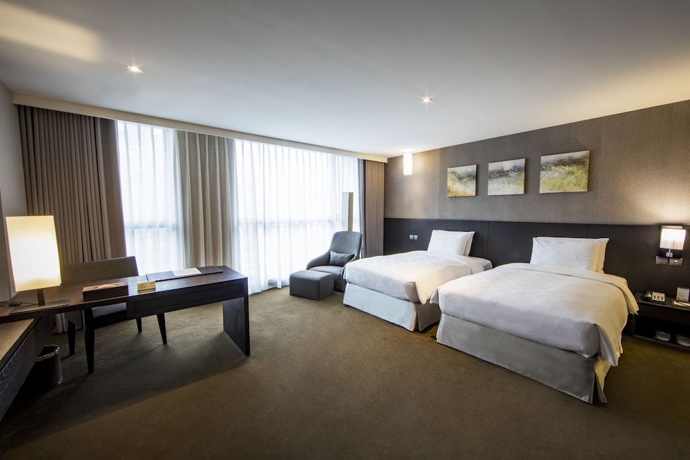 Platinum Hotel 24/71
