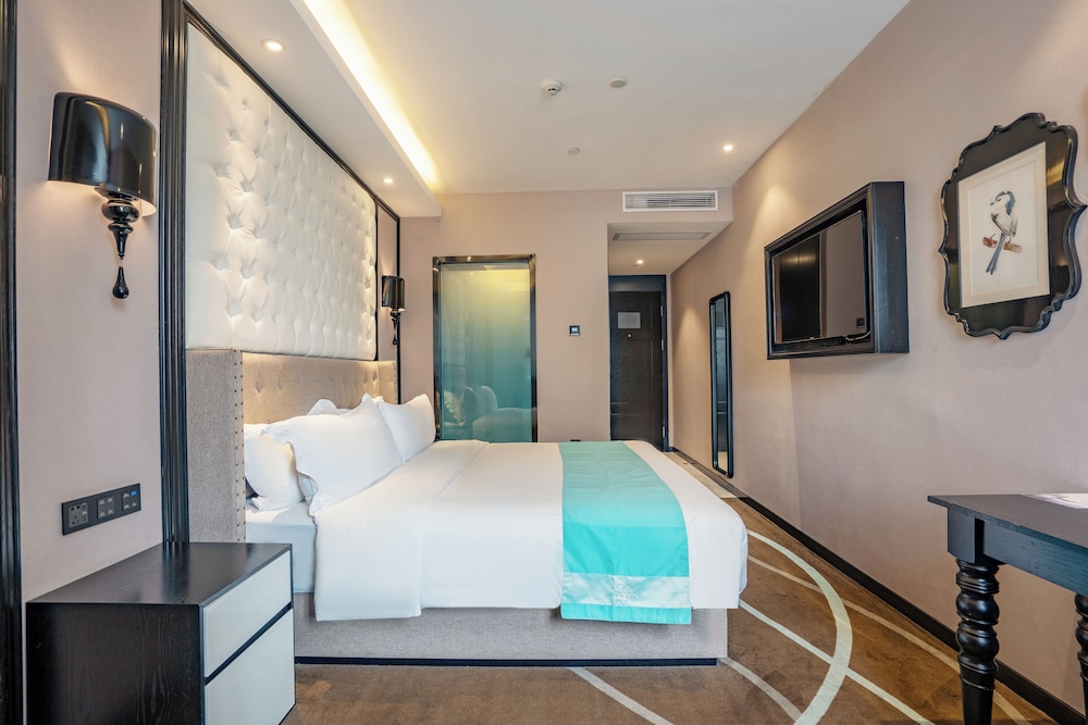 Pazhou XANA Deluxe International Hotel (Changgang Subway Metro Station Branch) 18/50