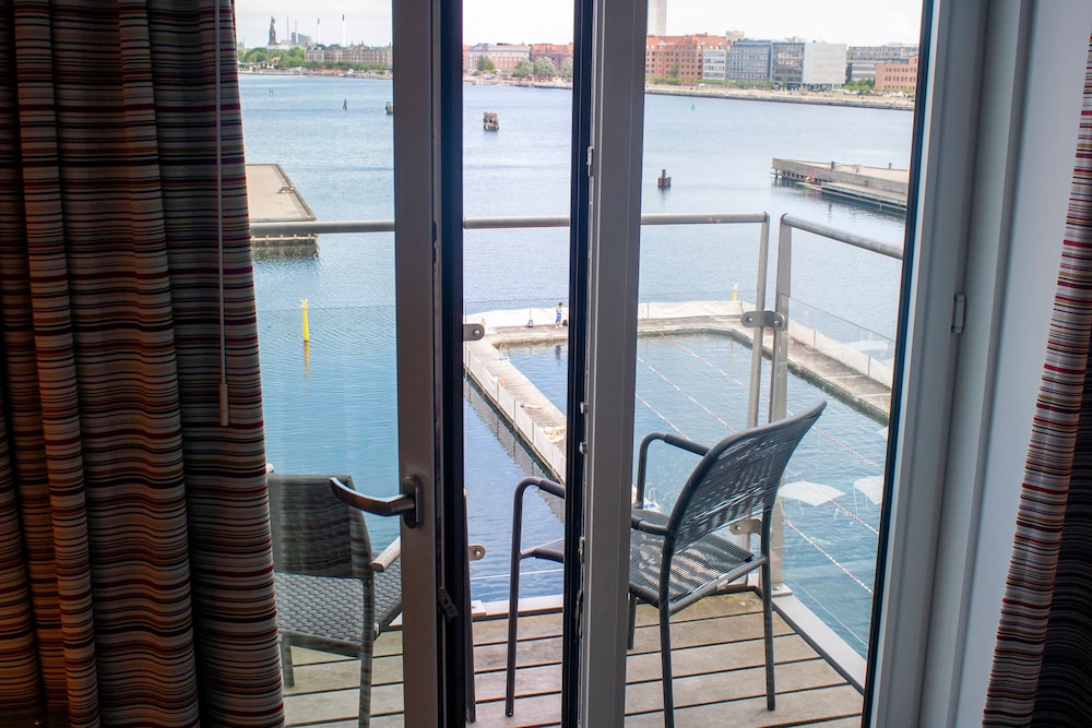 Copenhagen Island Hotel 28/35