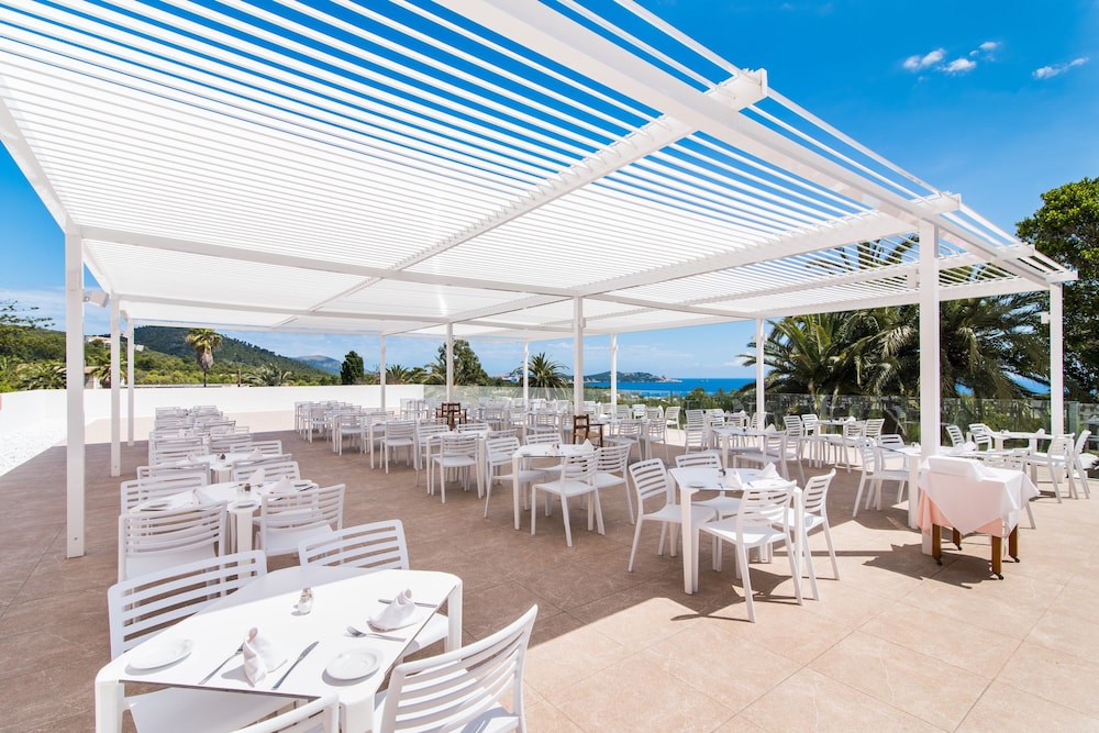 Hotel Na Taconera Sport & Relax 58/72