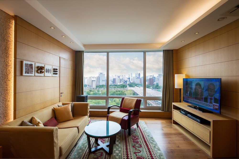Yeouido Park Centre Seoul Marriott Executive Apartments 22/34