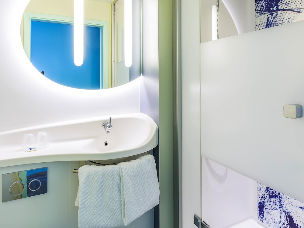 Ibis Budget Geneve Palexpo Aeroport 62/63