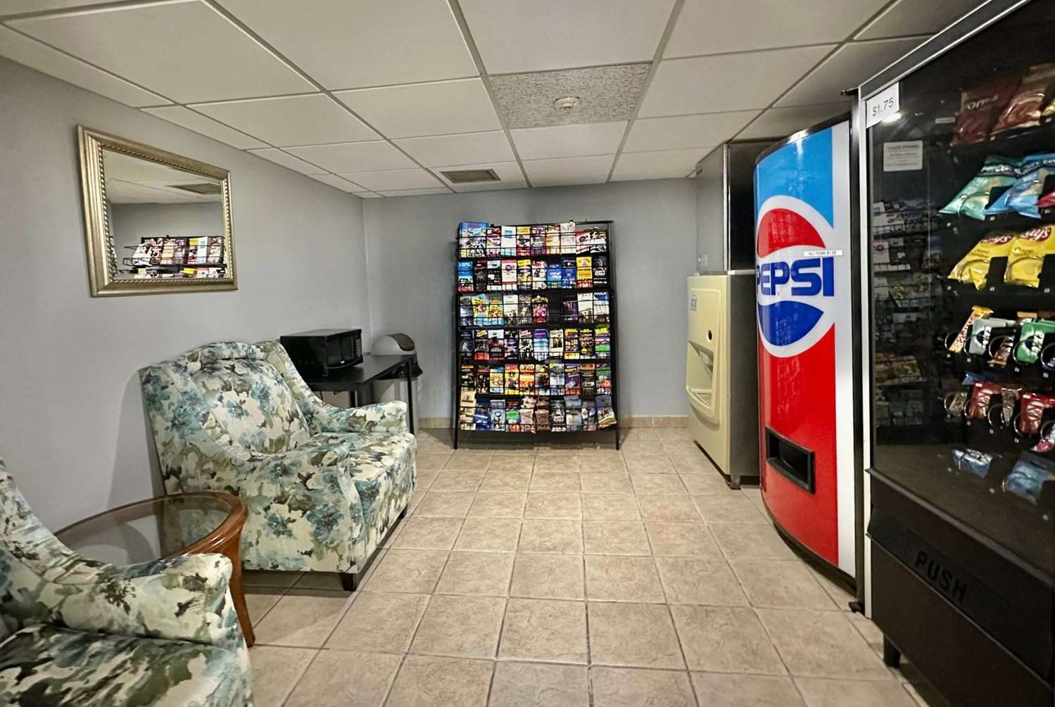Travelodge By Wyndham Welland 10/16
