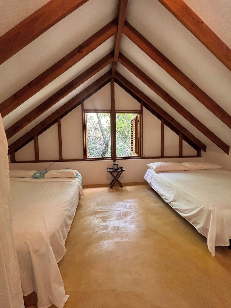 Clave Verde Ecolodge 24/74