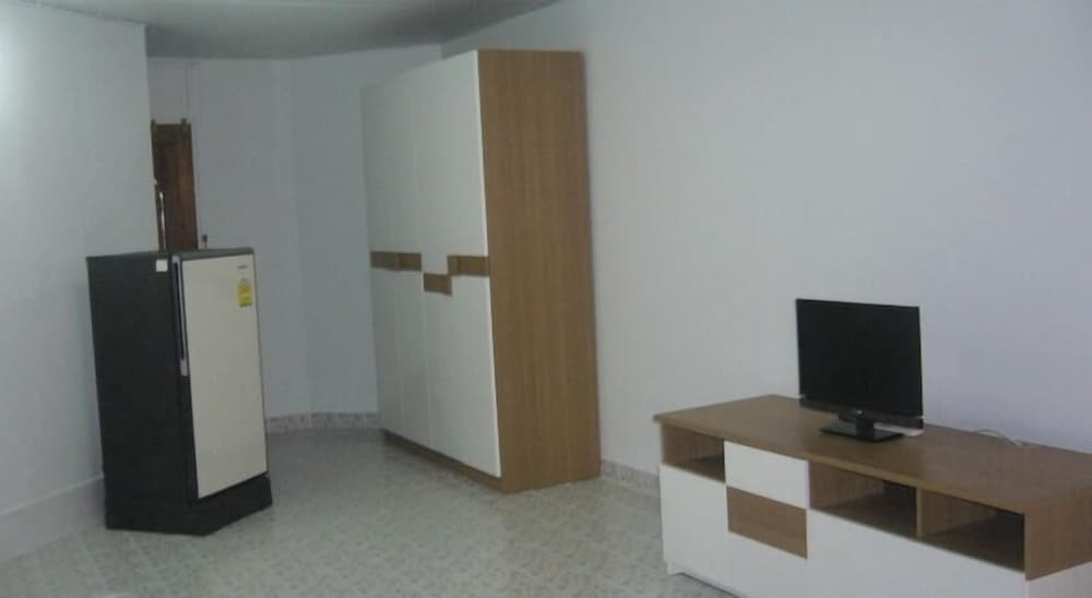 Poppular Palace Don Mueang Bangkok 34/45