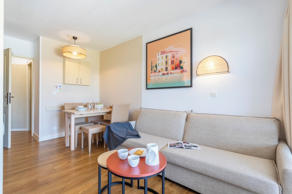 Pierre Vacances Village Residence Cap Esterel 28/50