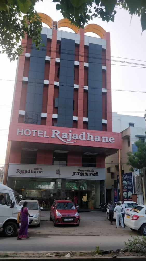 HOTEL RAJADHANE 1/53