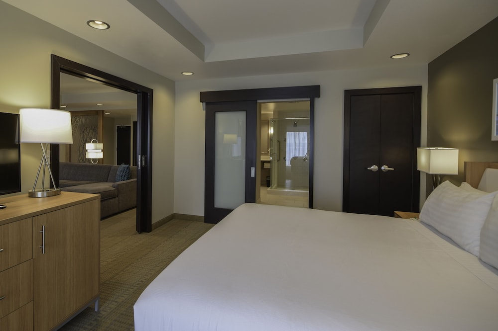 Holiday Inn Cincinnati N - West Chester 11/63
