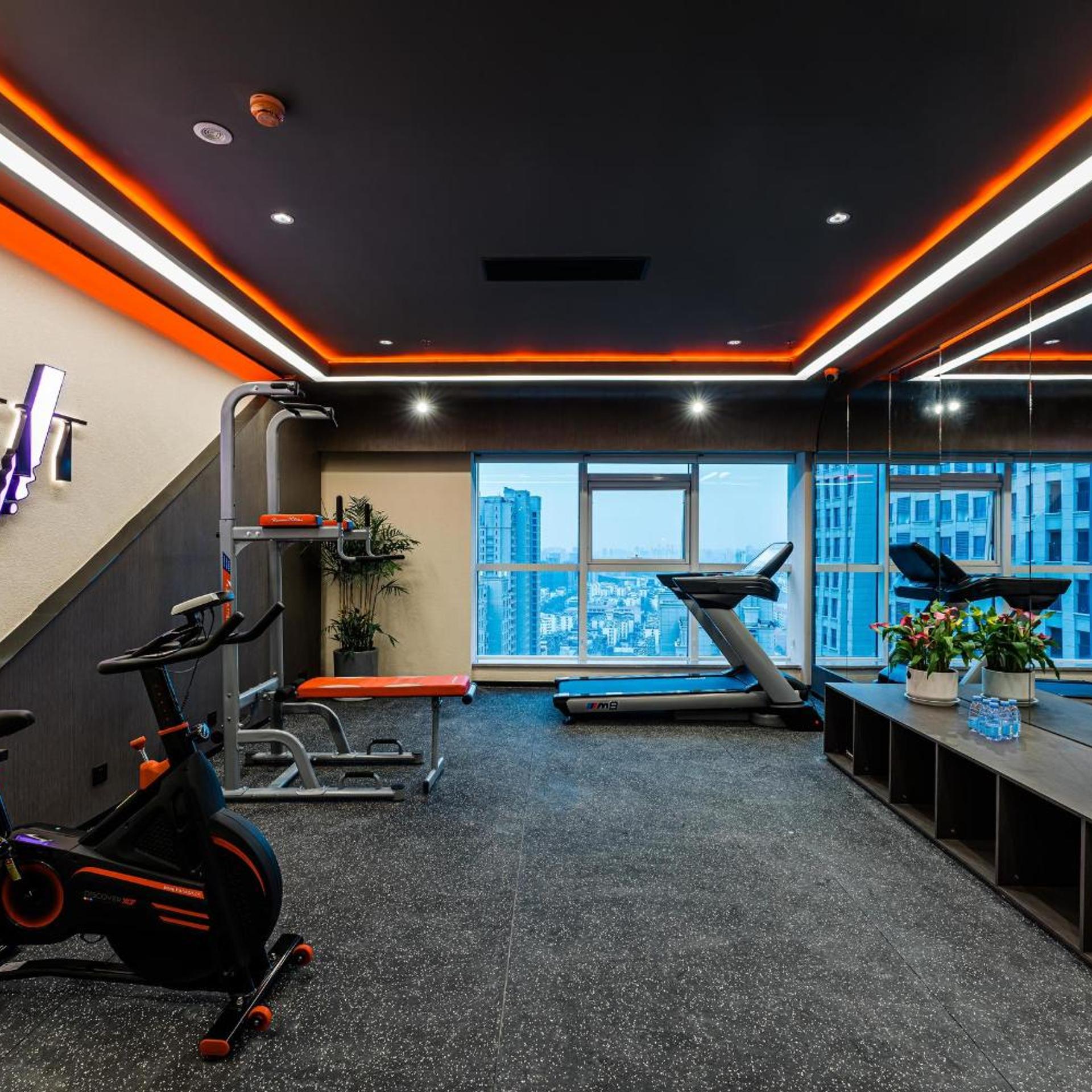 Atour Hotel (Xuzhou Yunlong CBD) 24/26