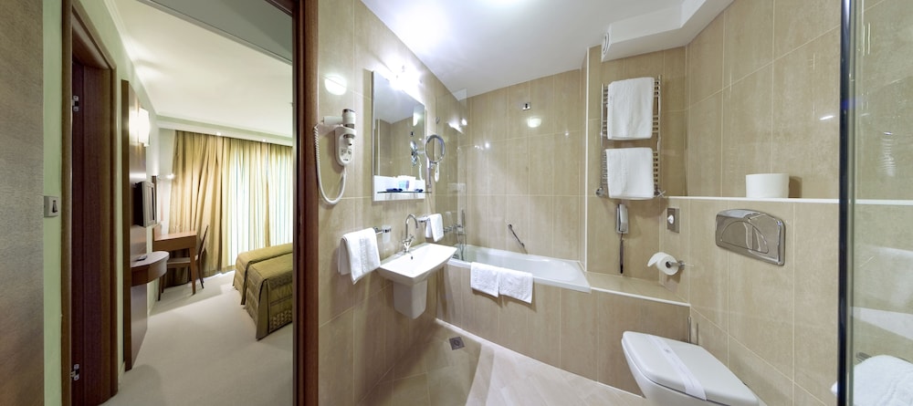 Monte Casa Spa And Wellness 44/50