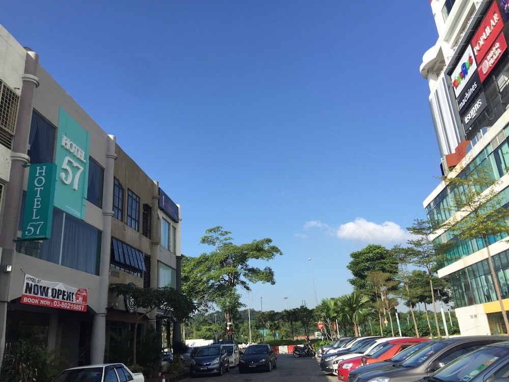 Hotel 57 41/41