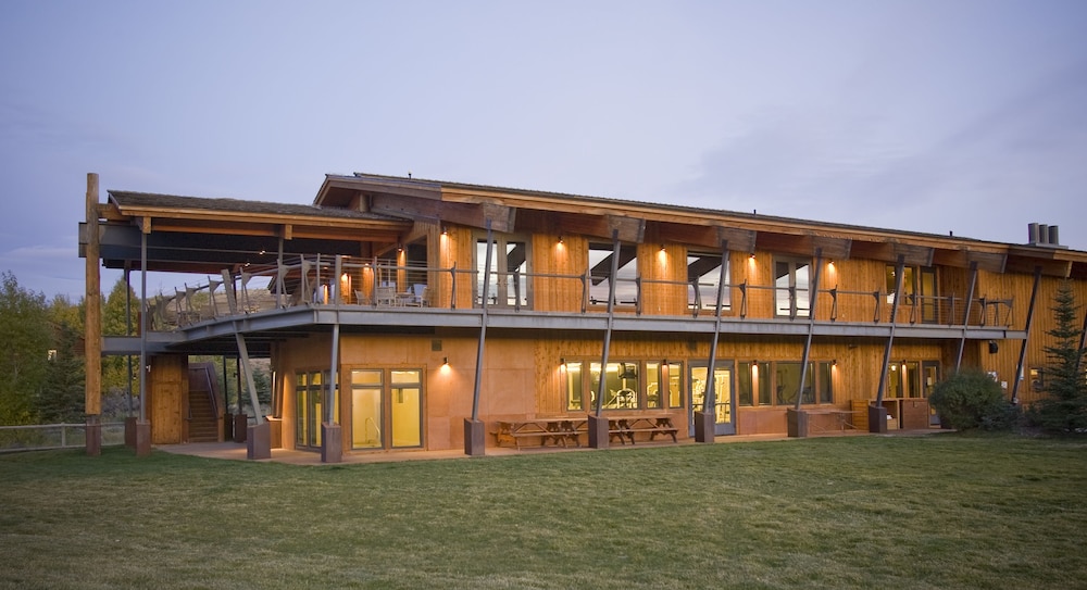 Spring Creek Ranch 2/75