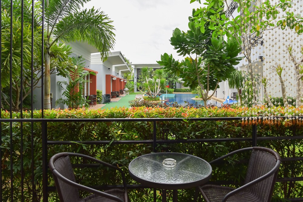 Milano Hua Hin 61/68