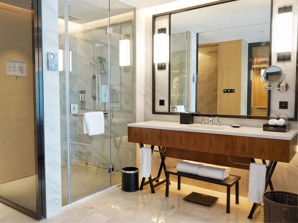 Radisson Hangzhou Qianjiang 18/58