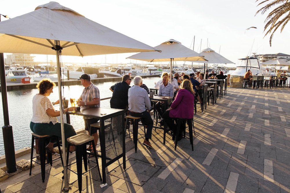 Mindarie Marina 38/49