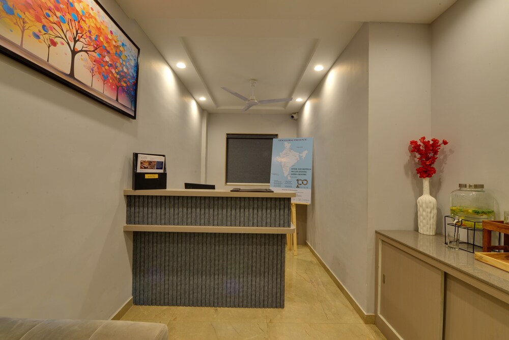 Iris Beacon Hotel, Rajkot 9/32