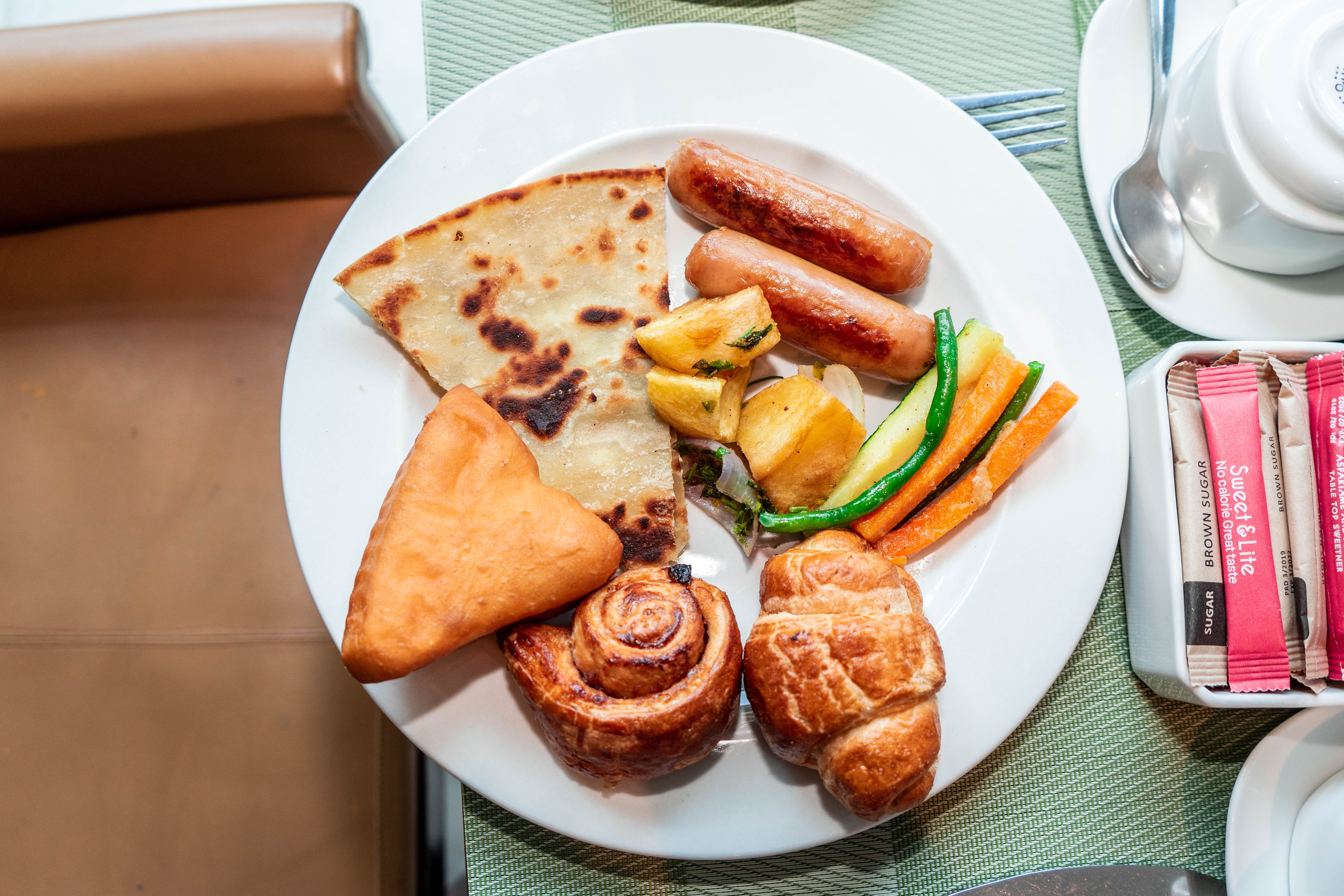Holiday Inn Dar Es Salaam City Center 58/76