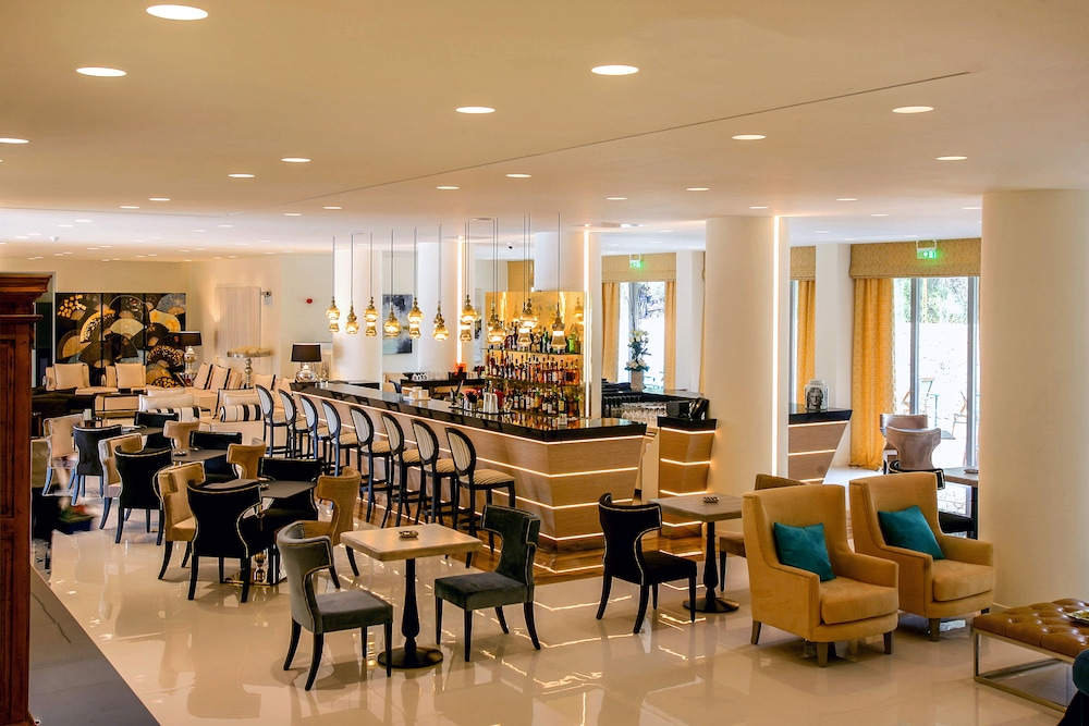 Rodostamo Hotel and Spa 74/77