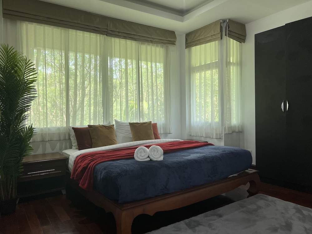 Paradise Pool Villa Pattaya in Tropicana Village (ex VIP Villas Pattaya Tropicana Jomtien Beach) 15/50