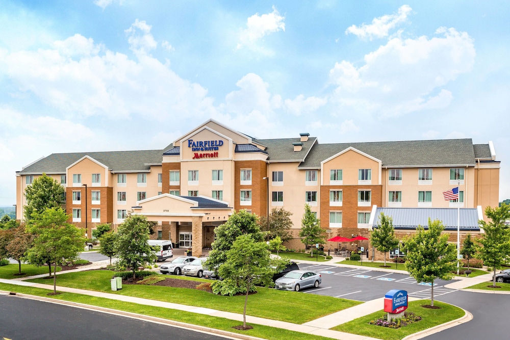 Fairfield Inn Suites by Marriott Madison East 1/35