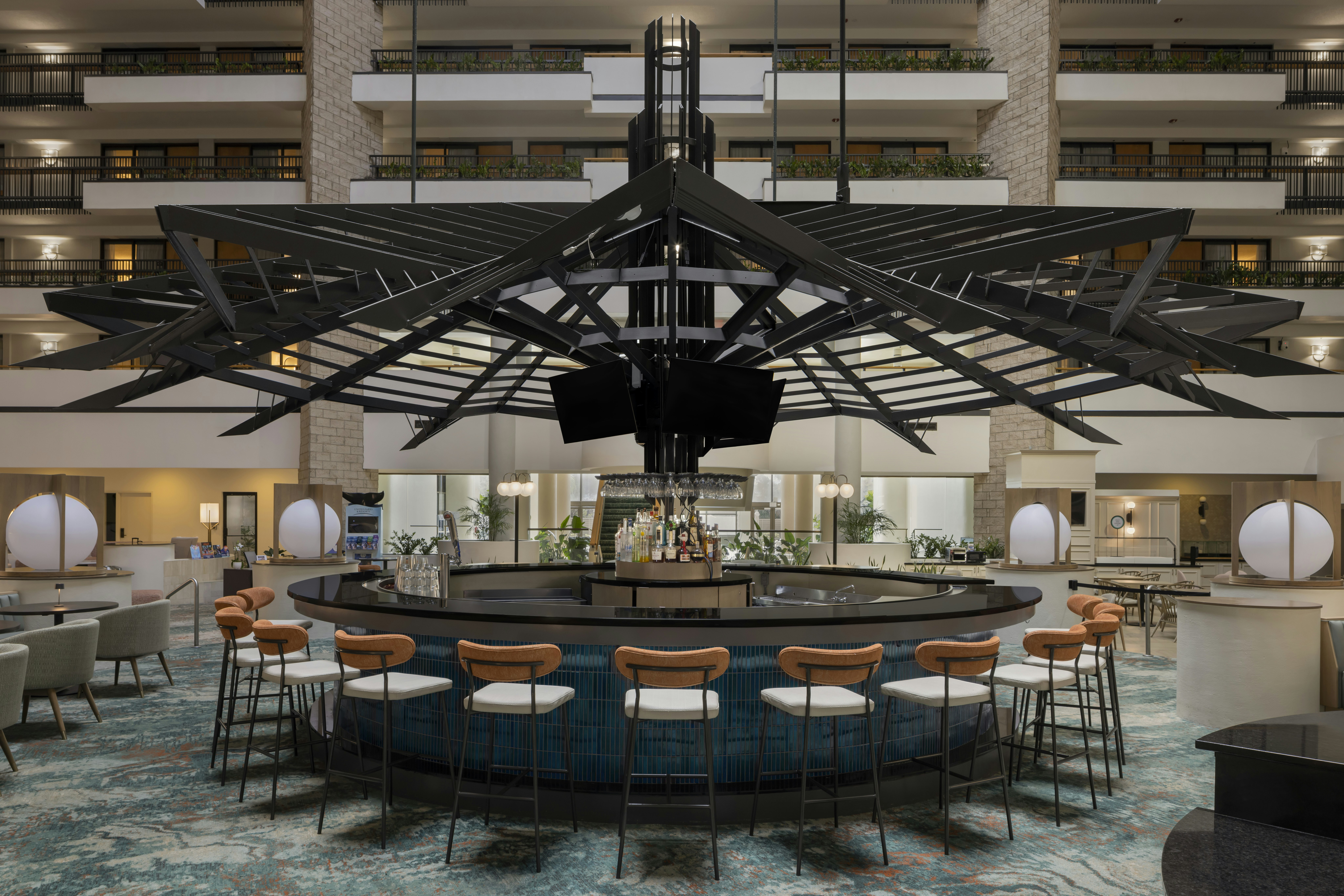 Embassy Suites by Hilton Orlando International Drive ICON Park 74/86