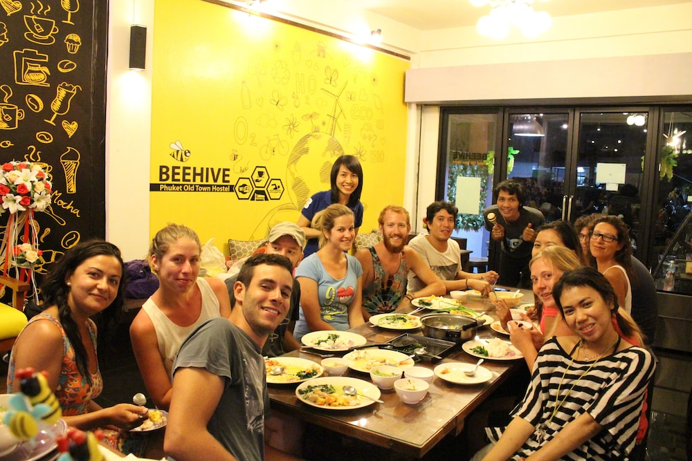 Beehive Phuket Old Town - Hostel 54/64