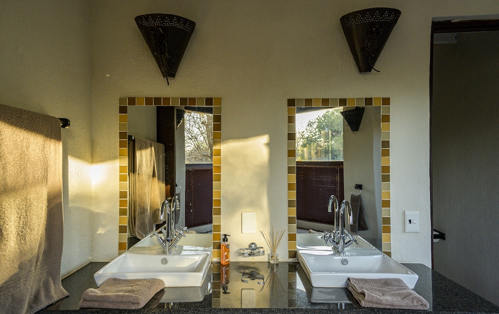 Leopard s Lair Bush Lodge 36/36